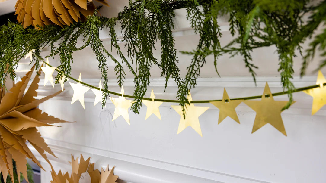 CHRISTMAS MEMORIES METAL STARS BANNER