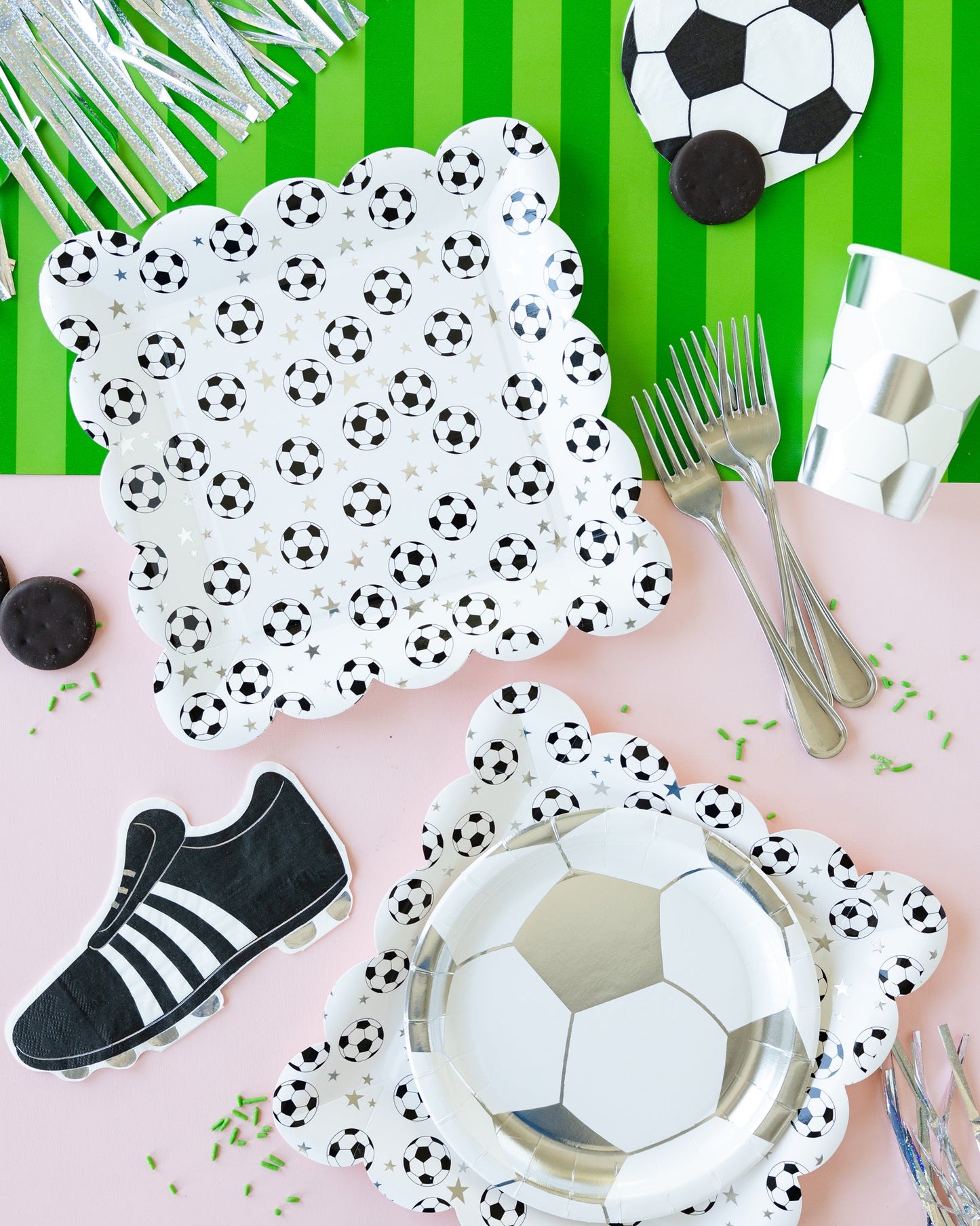 SOCCER PAPER CUPS