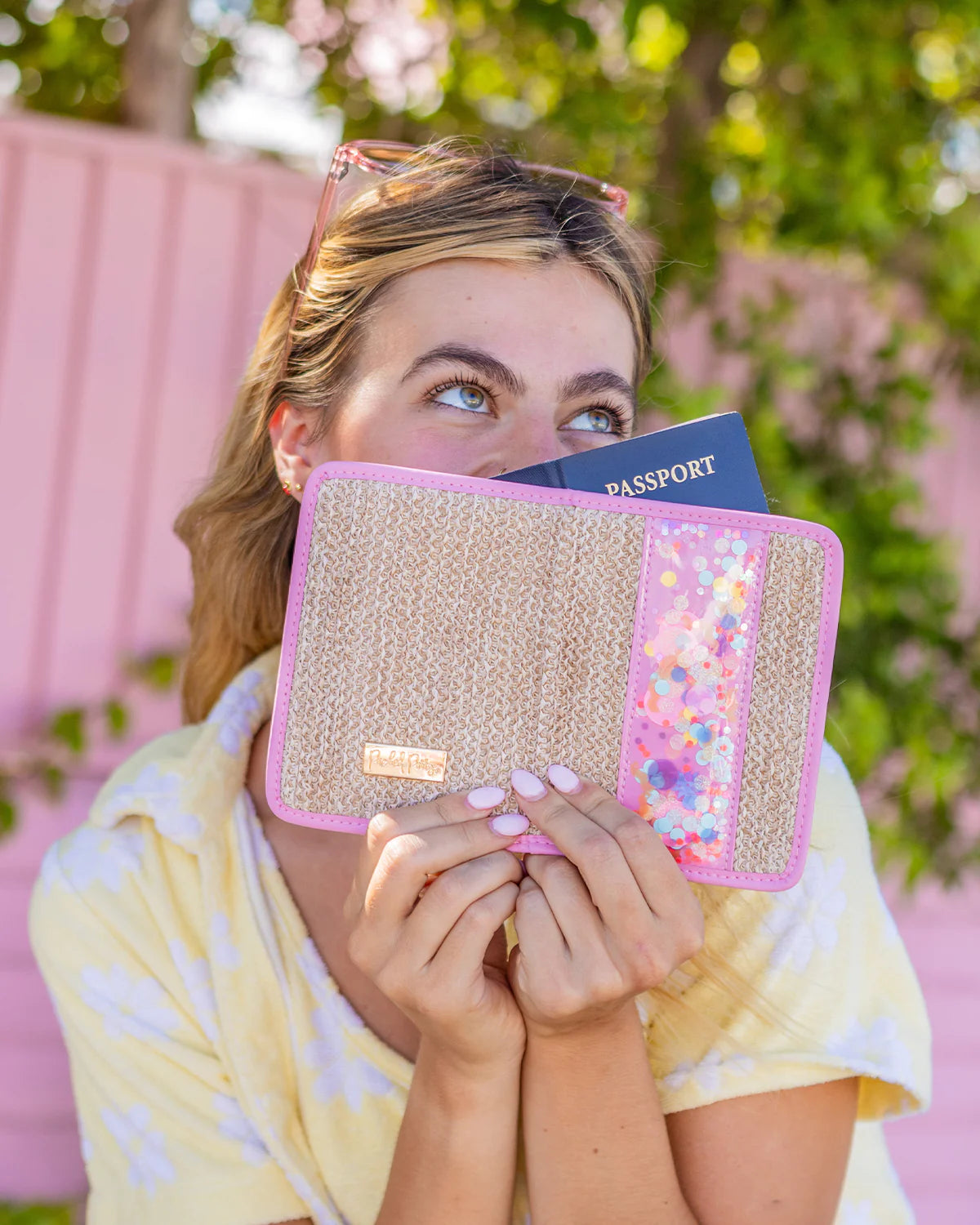 WOVEN CONFETTI PASSPORT HOLDER