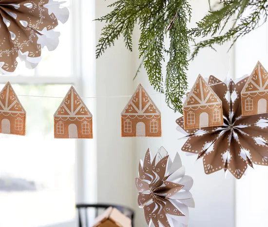 GINGERBREAD FELT GINGERBREAD HOUSE BANNER