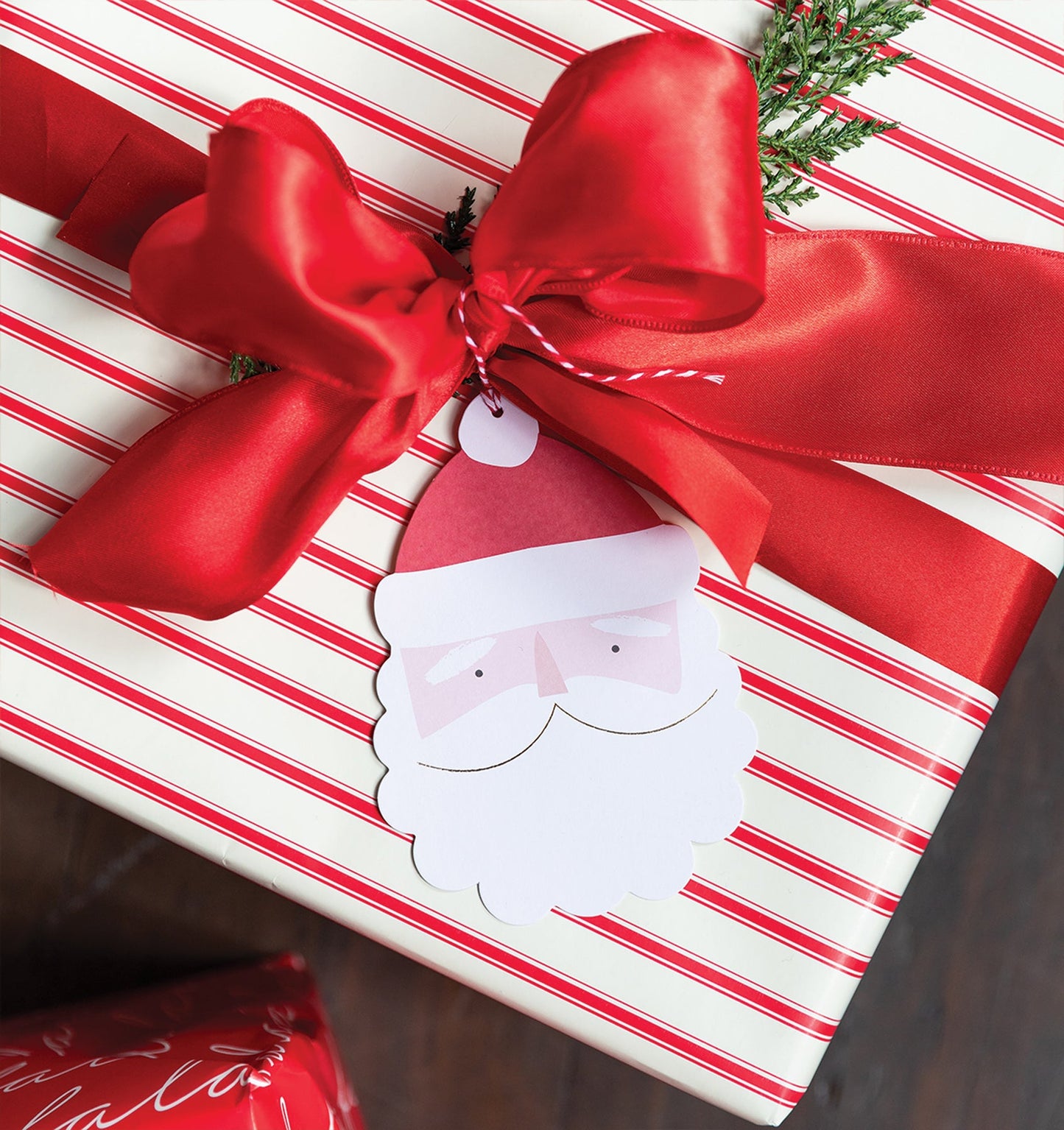 BELIEVE SANTA OVERSIZED GIFT TAG