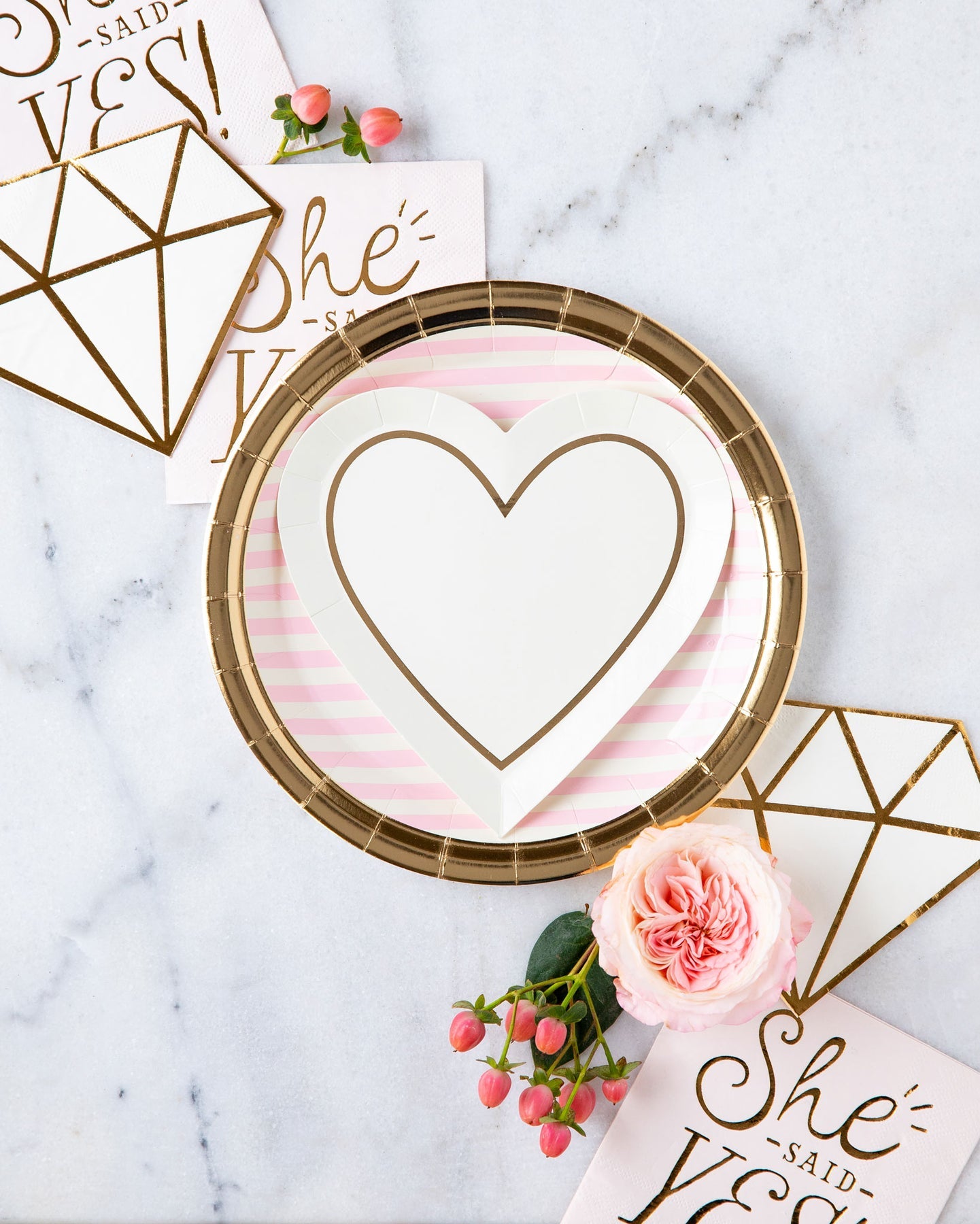 BRIDE TO BE STRIPED 9" PLATES