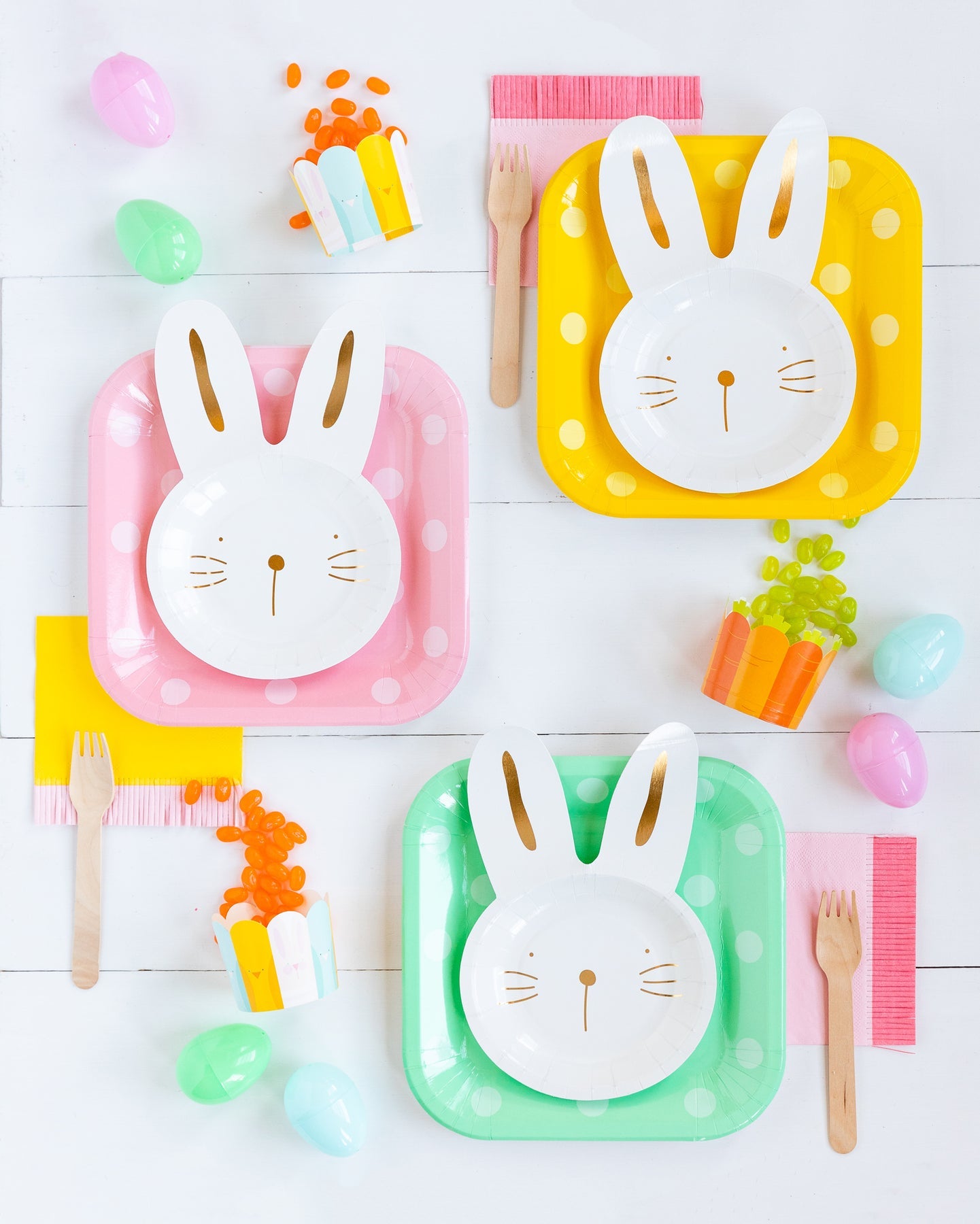 BUNNY PAPER PLATES