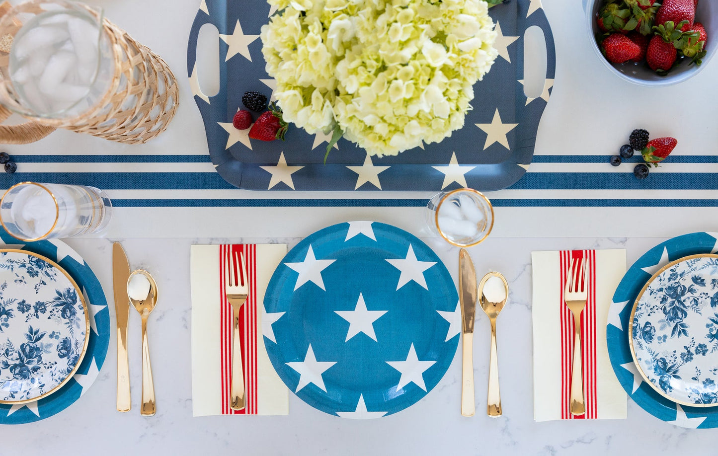 HAMPTONS NAVY STAR REUSABLE BAMBOO TRAY