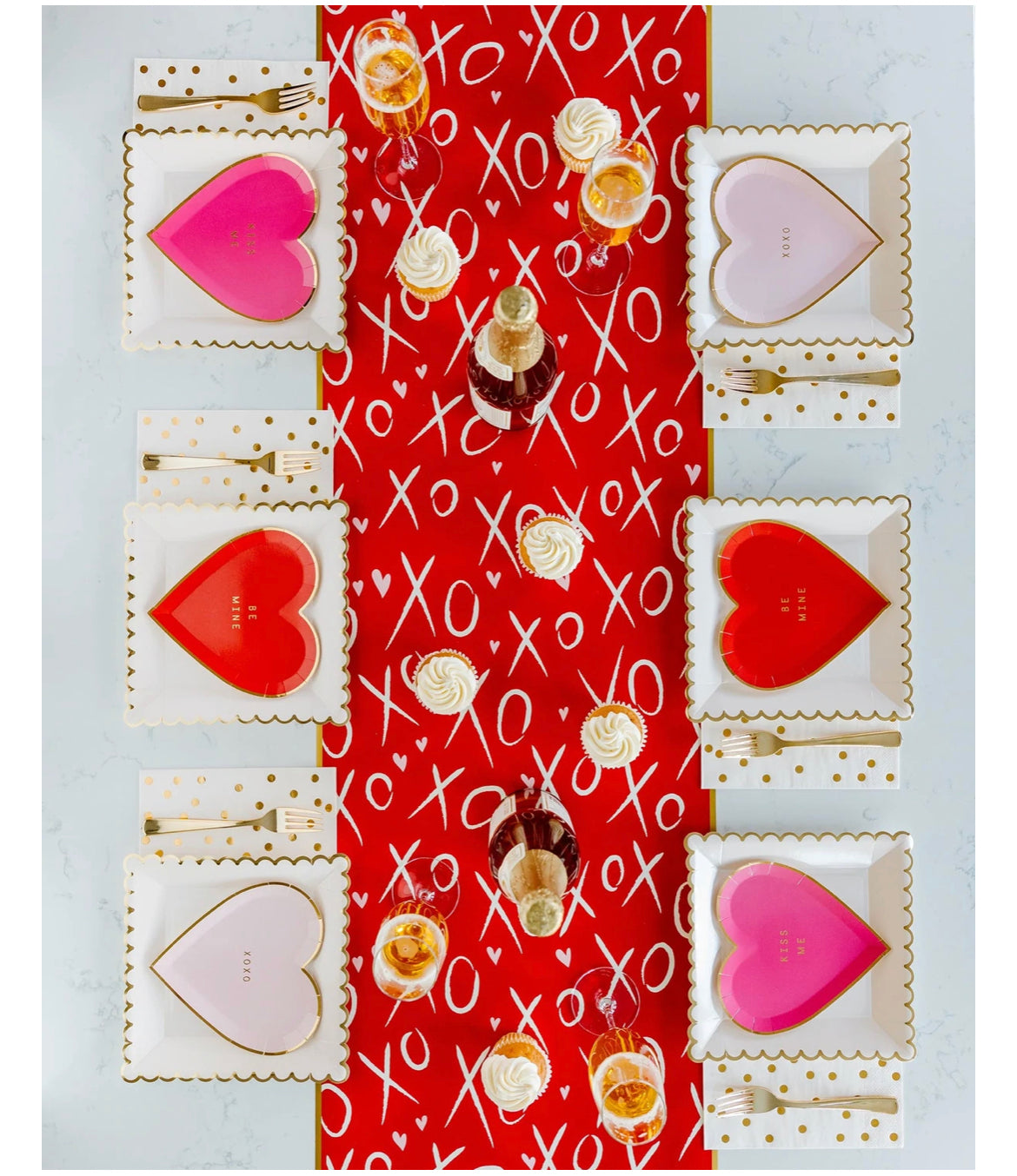 XOXO TABLE RUNNER