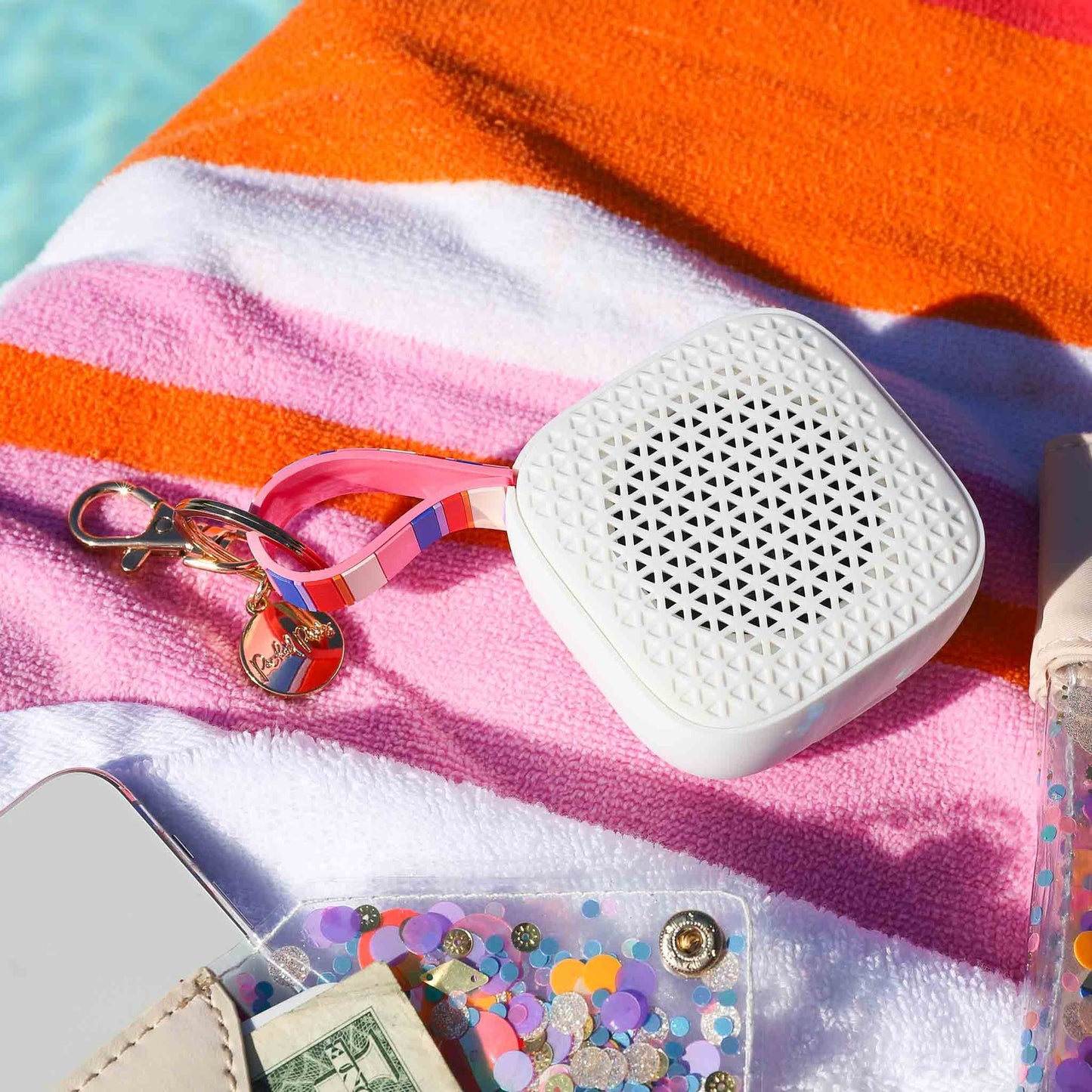 MINI KEYCHAIN SPEAKER