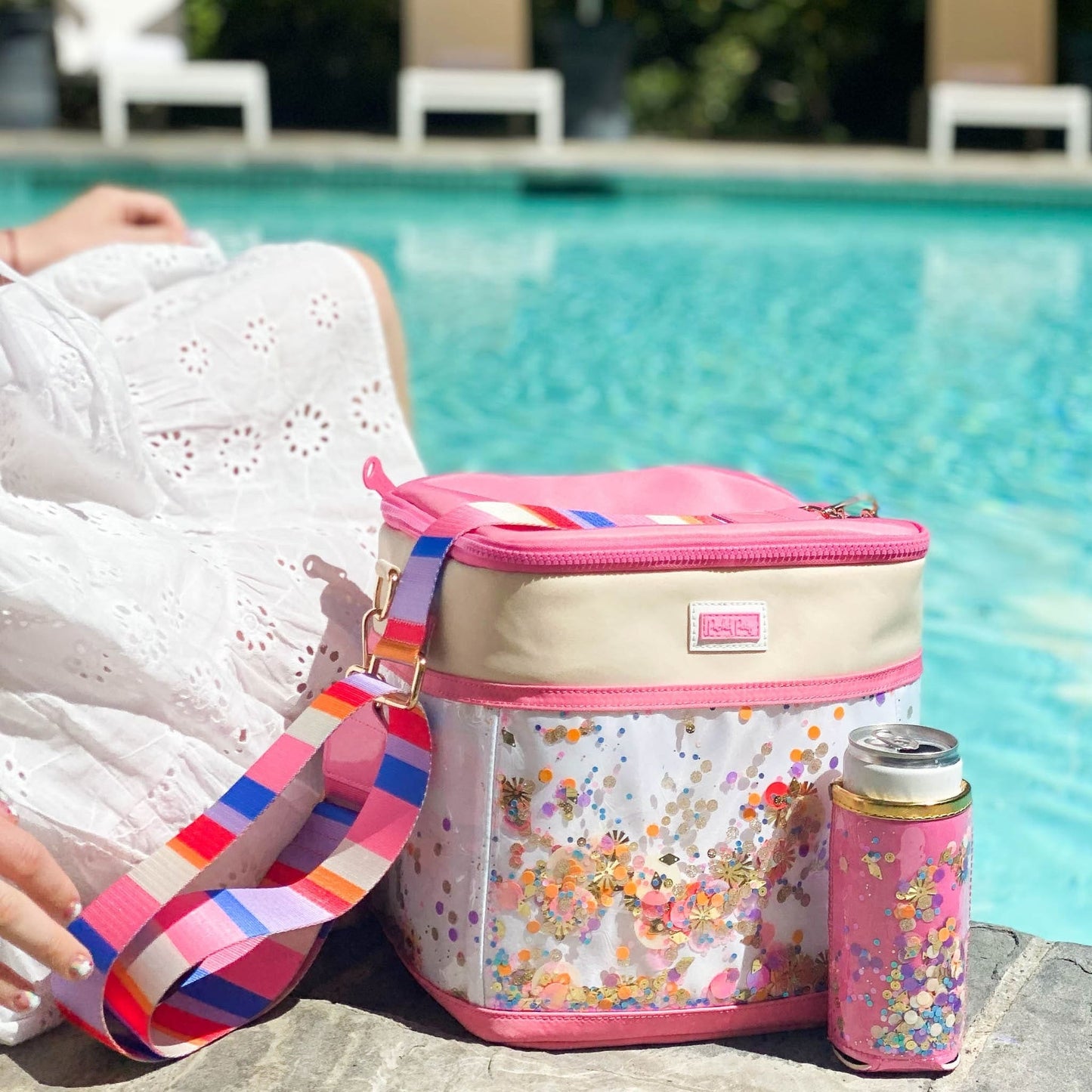 THE SKINNY CONFETTI CAN COOLER