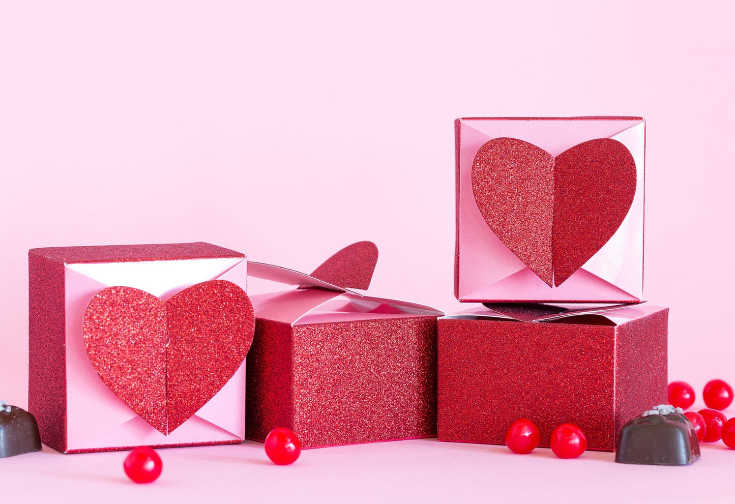 VALENTINE HEART FAVOR BOXES